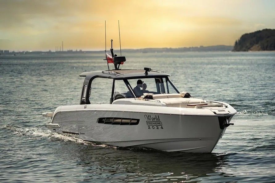 2025 Wiszniewski Yachts W43