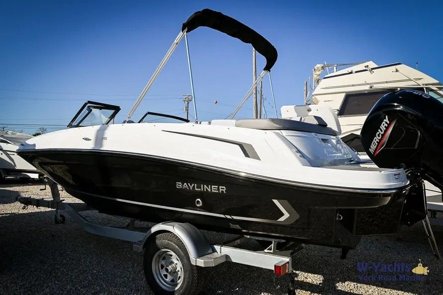 2024 Bayliner VR5