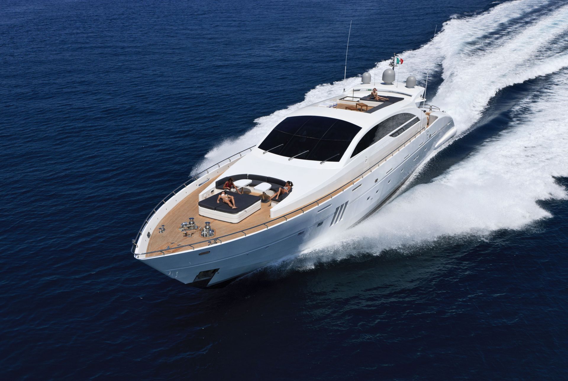 W-Yachts York Road Marine