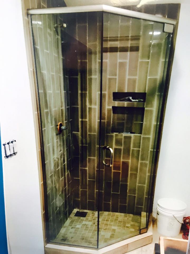 Shower glass doors