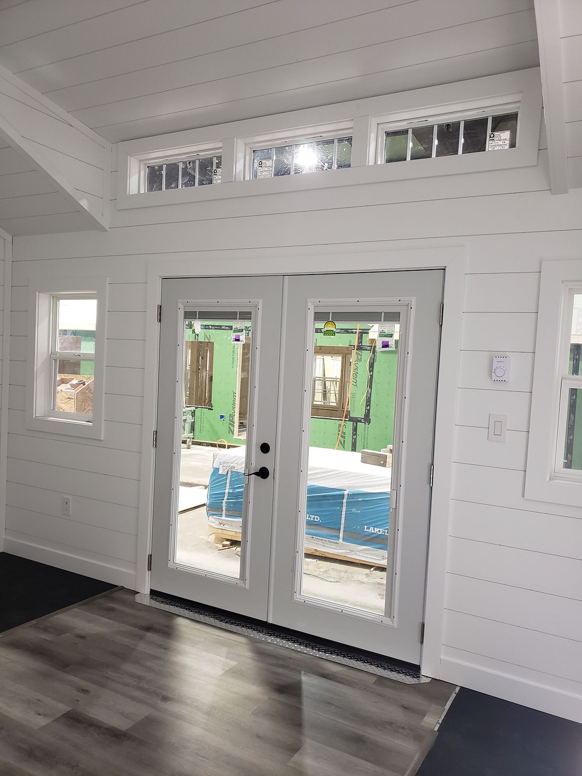 Portable home office interior