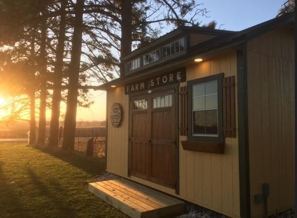 Portable farm store