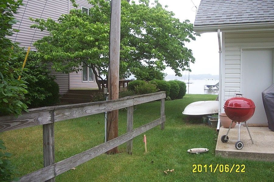 Bender and Hunt lake house remodel