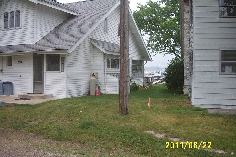 Bender and Hunt lake house remodel