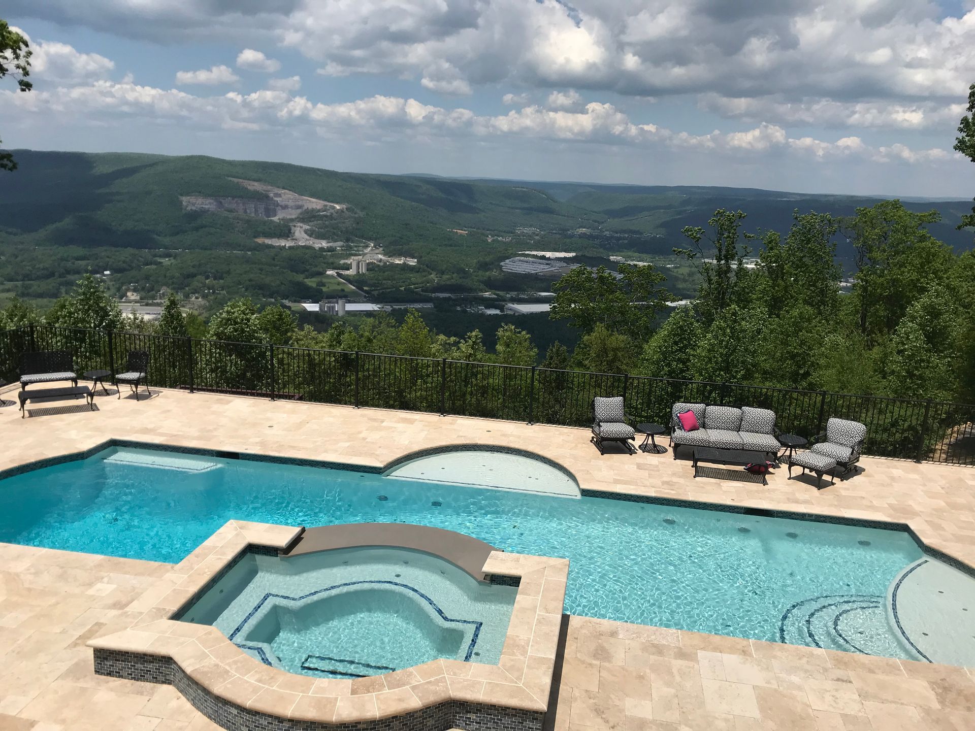 inground pool company