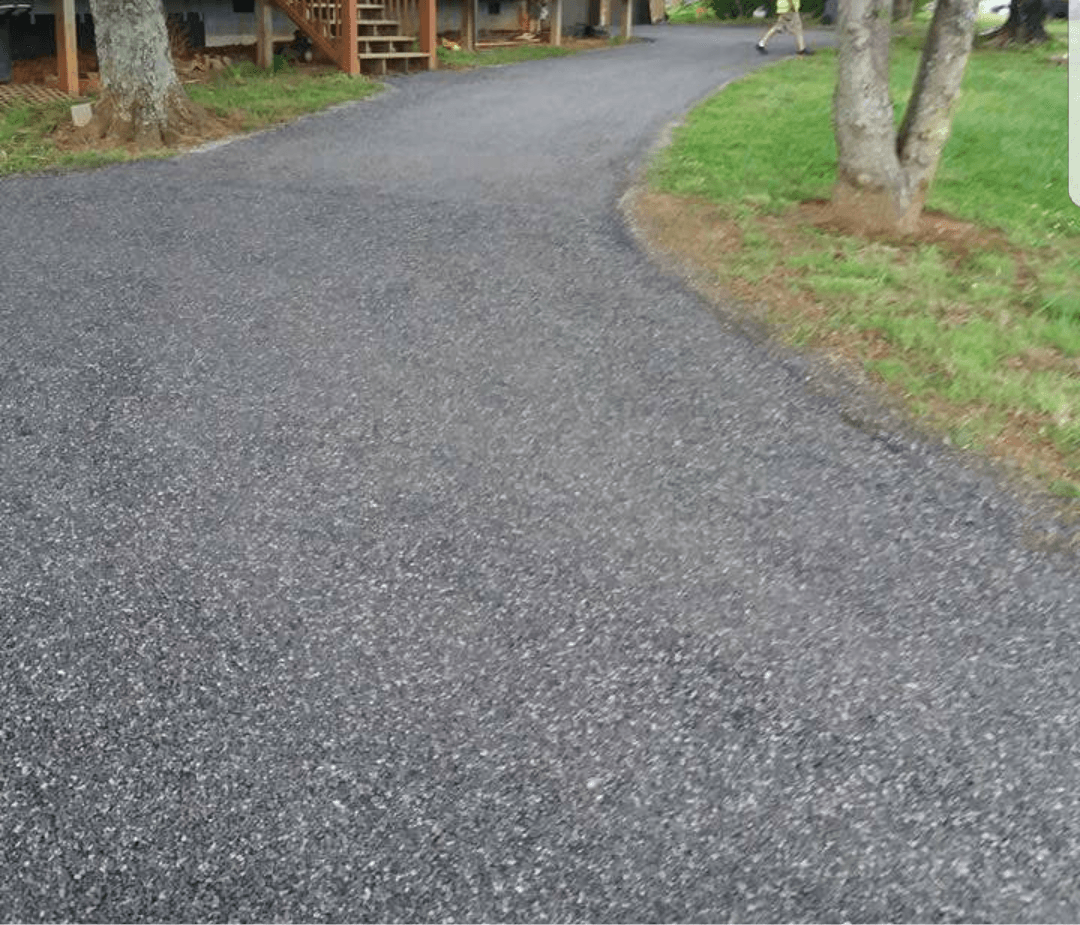 Tar N Chip Driveway