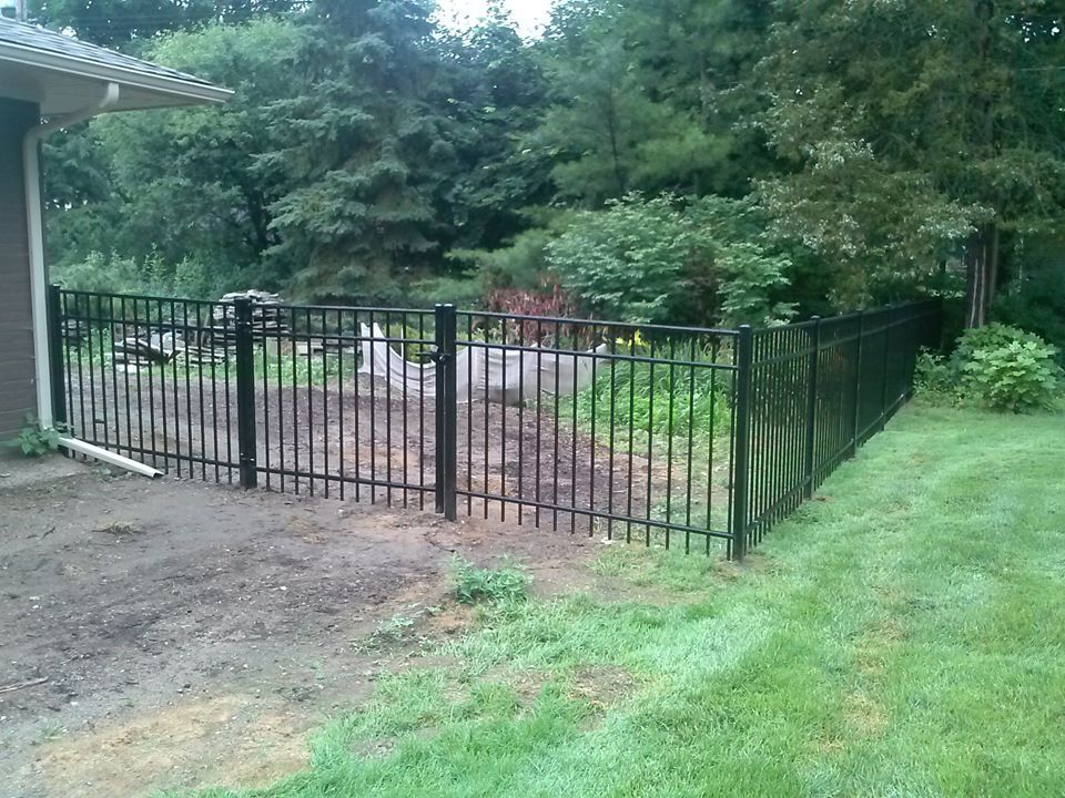 Aluminum fencing