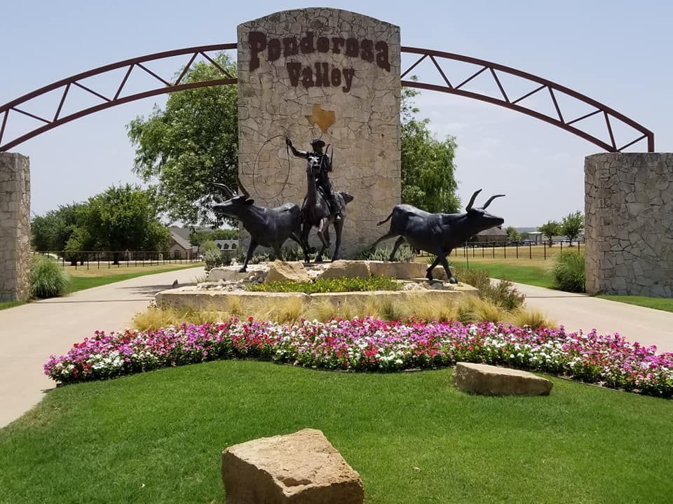 Commercial landscaping