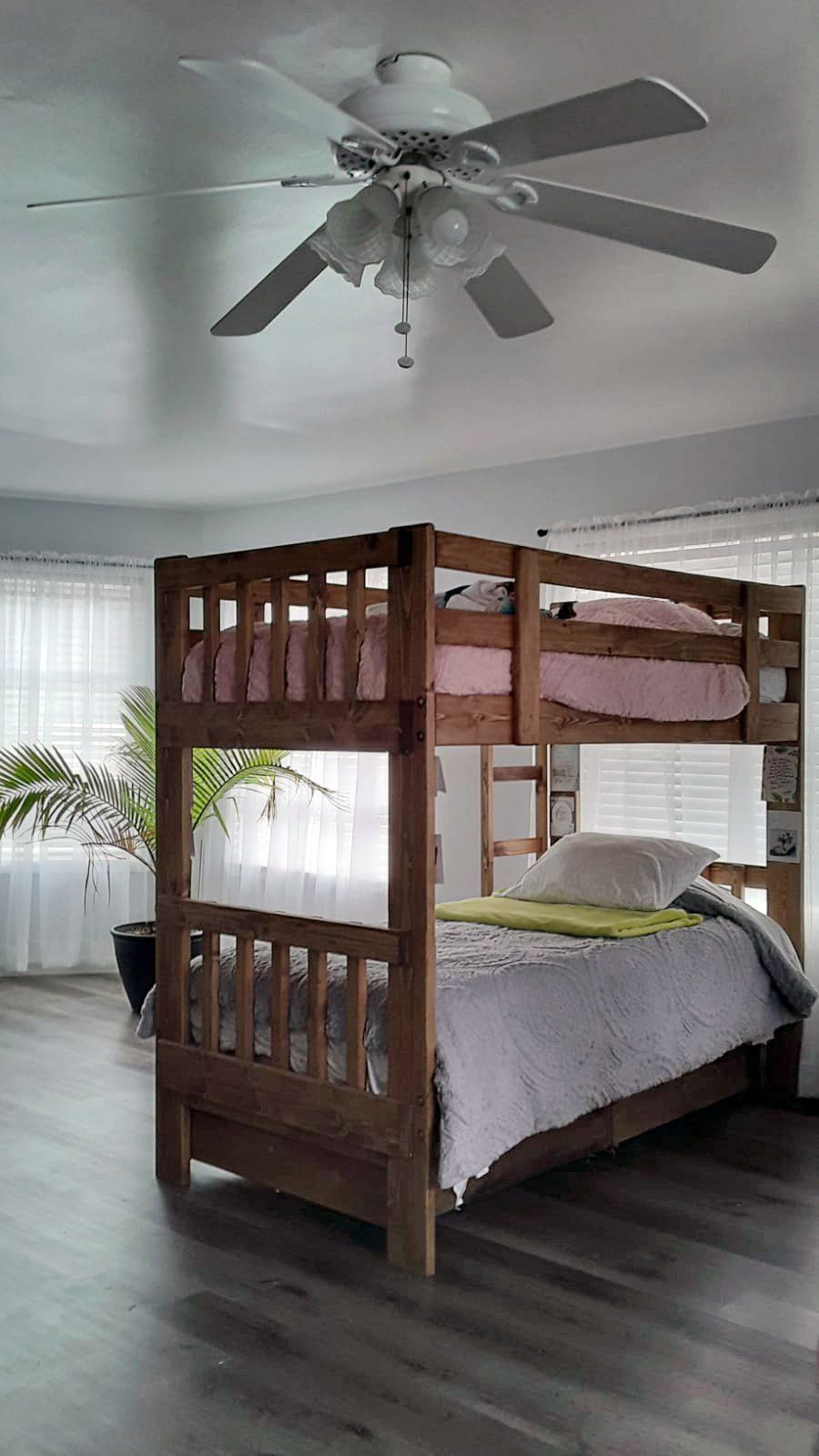 Bunk bed