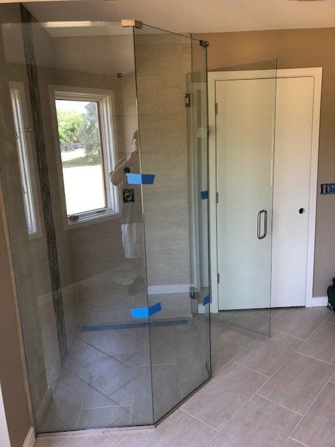 Mid Michigan Glass Works image