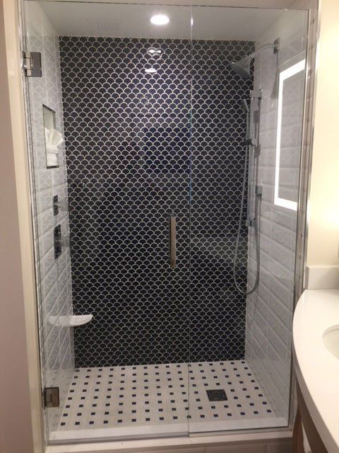 Glass shower door