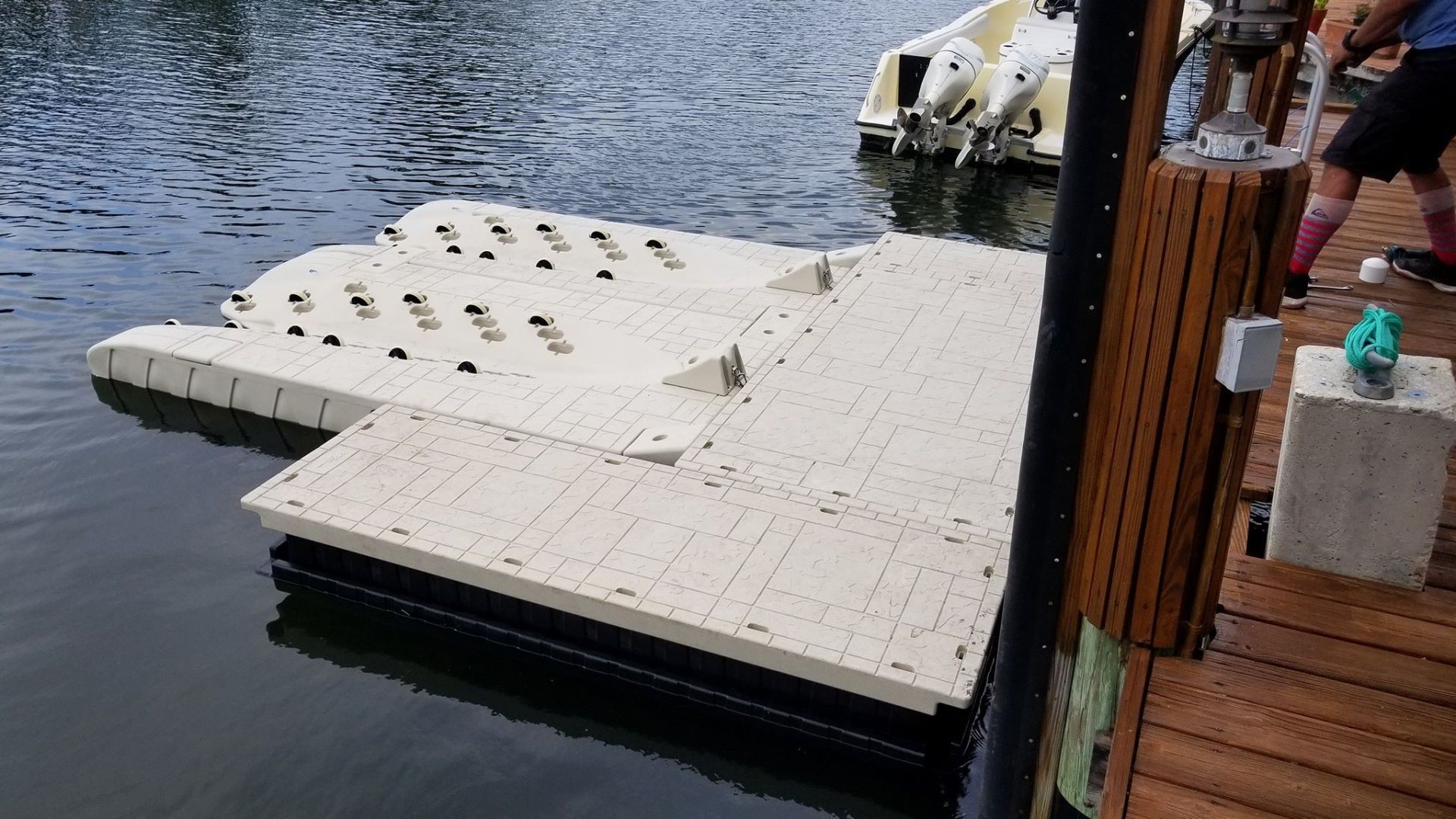 Dock