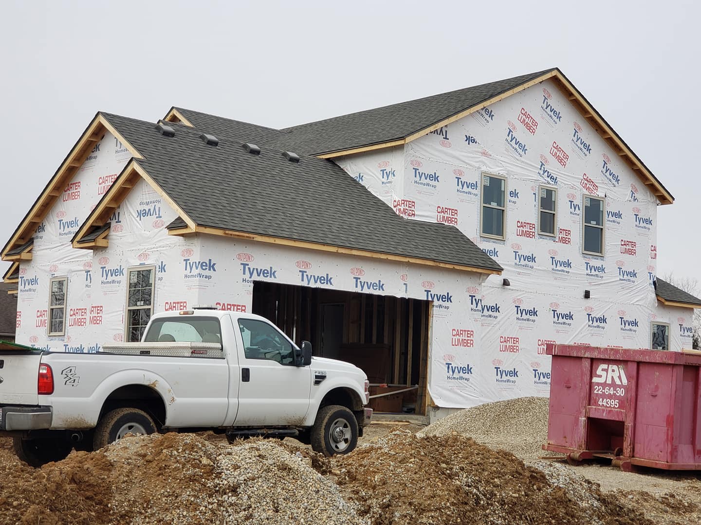 House roofing construction