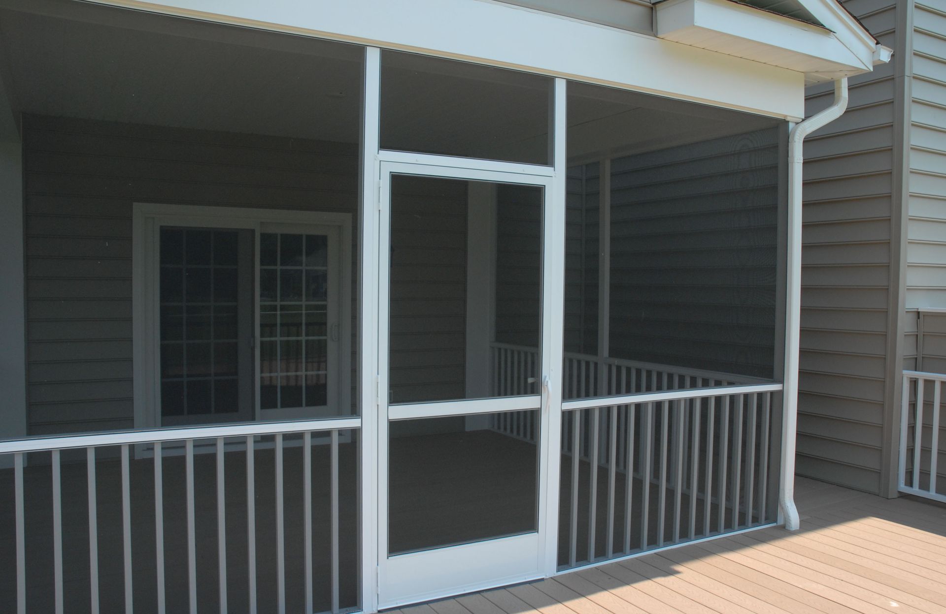 Reasons Screening In Your Porch or Patio Is Worth the Investment