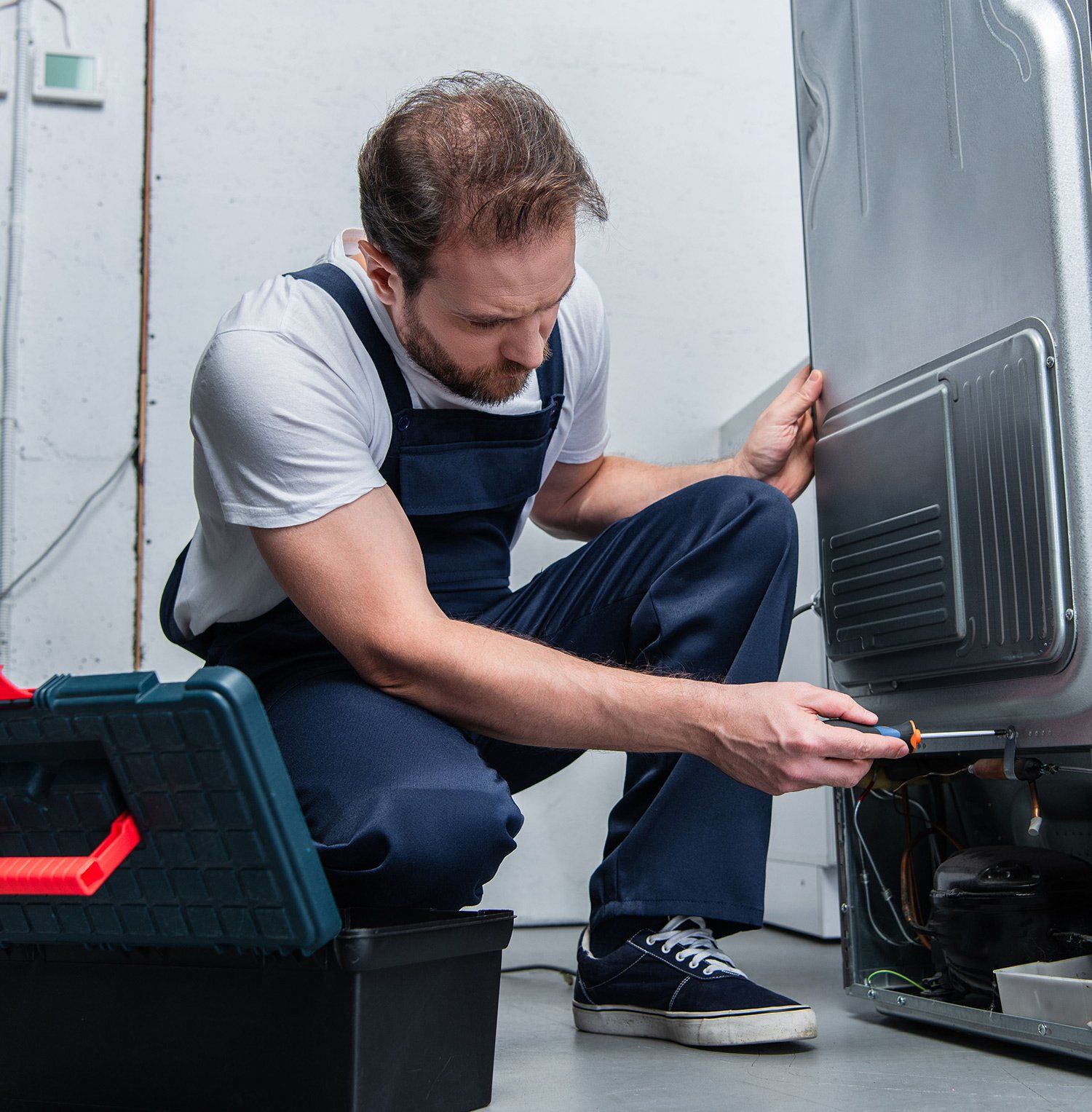 Commercial refrigerator service