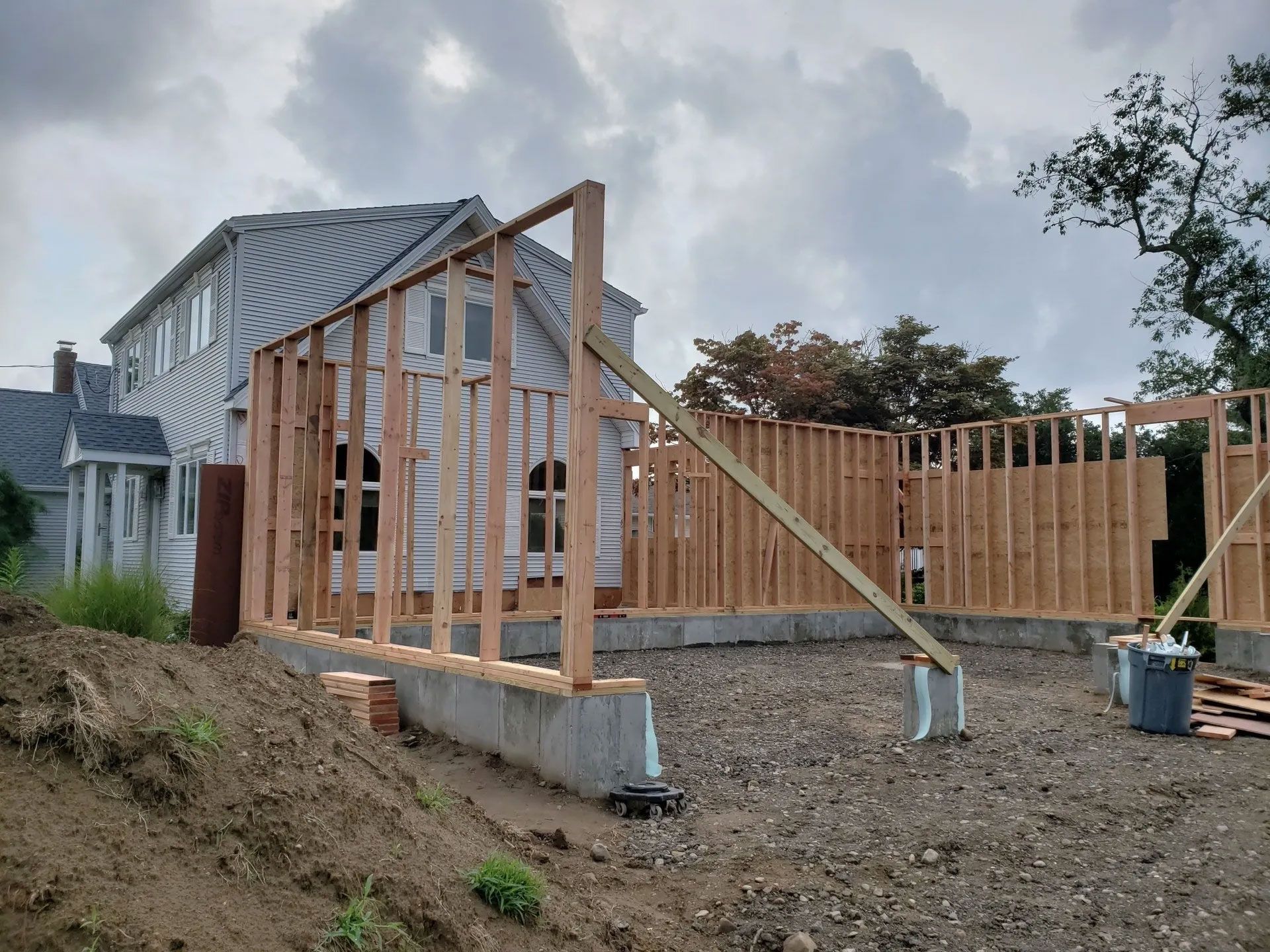 New Home Contraction