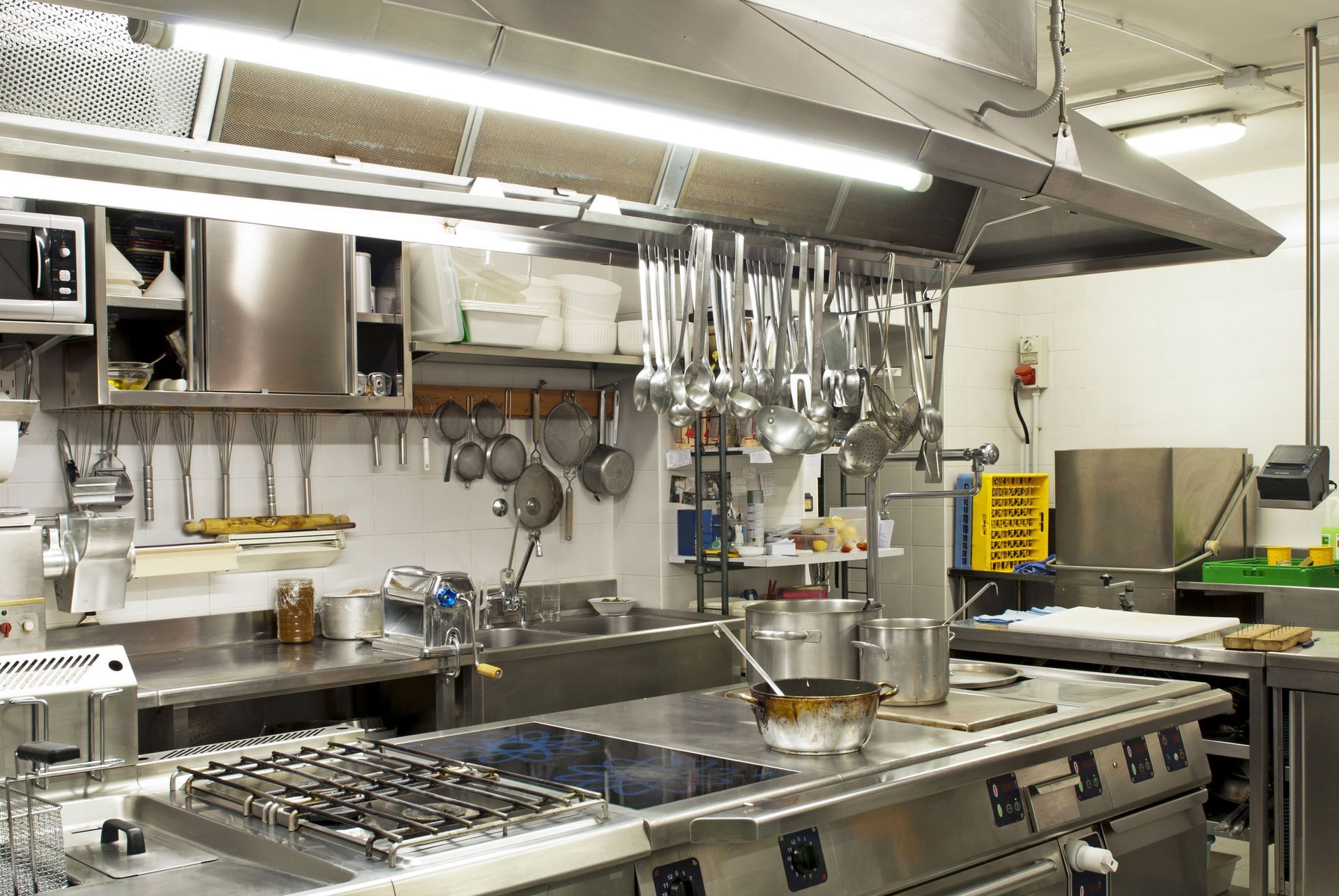 restaurant kitchen hood installers
