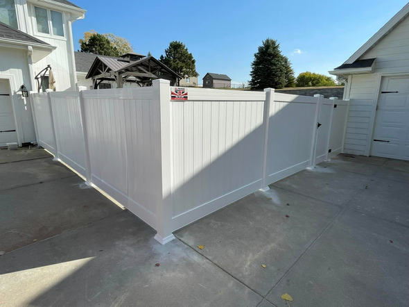 Vinyl fence