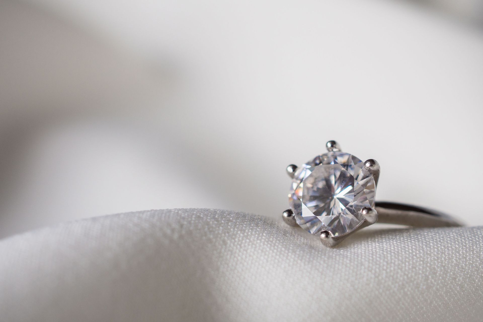 custom wedding rings