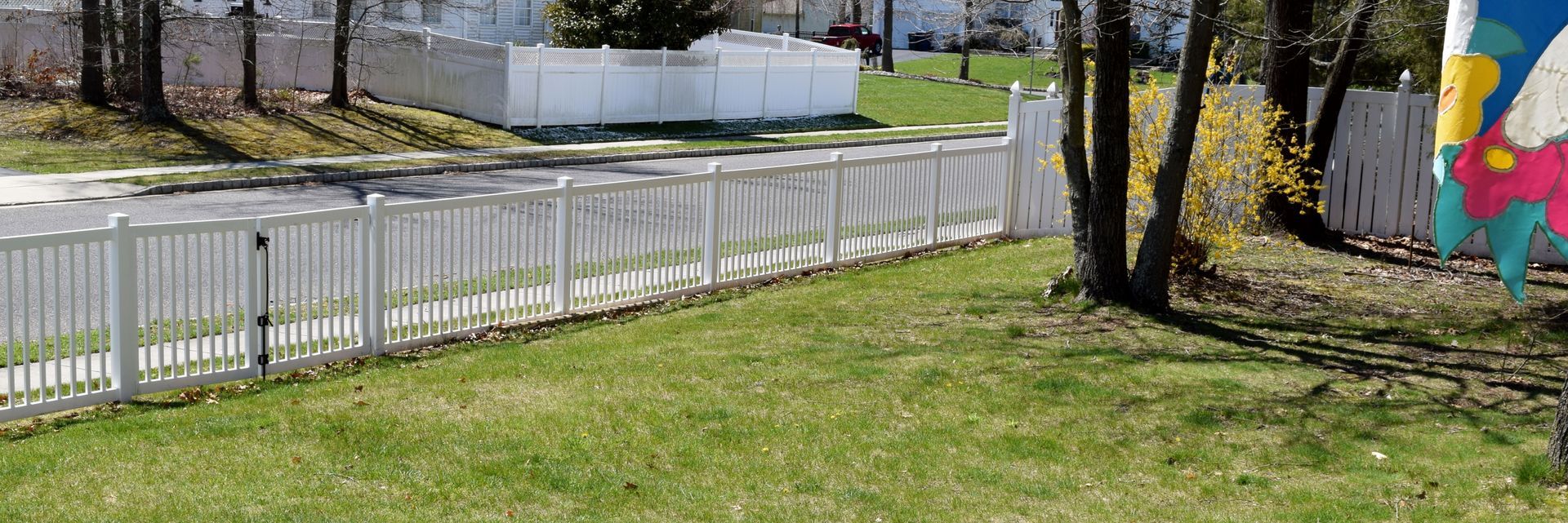 vinyl fence installation