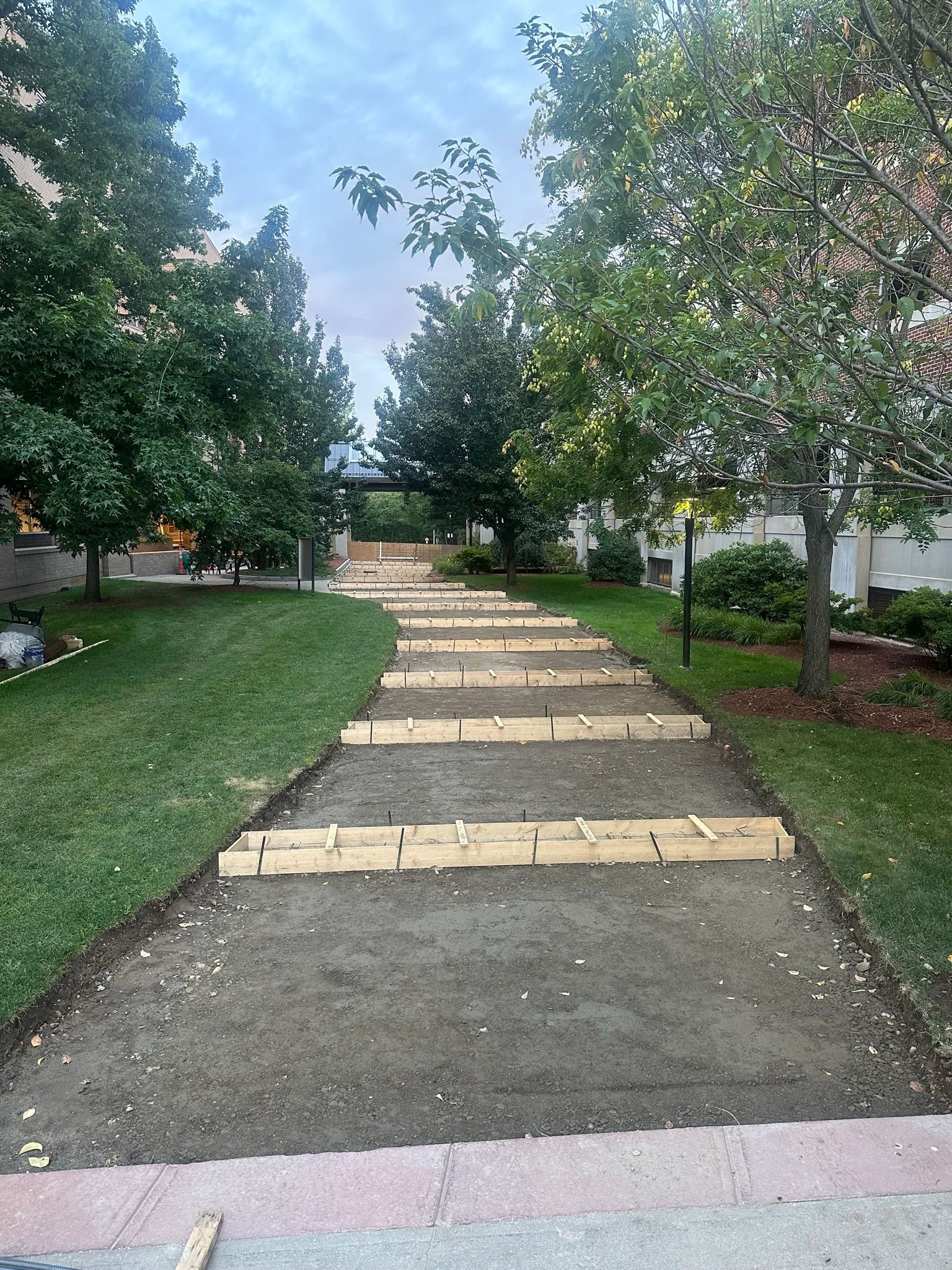 Decorative red concrete bands construction