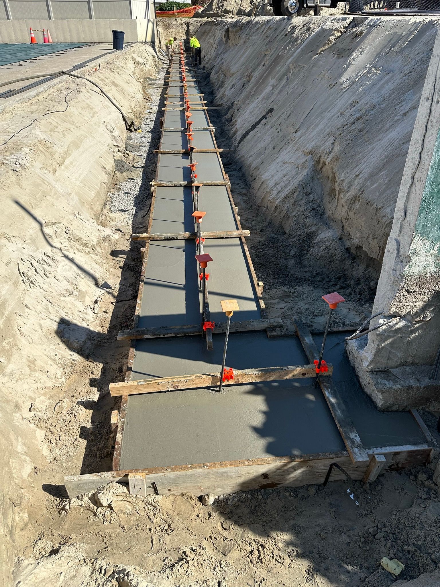 Failing retainer wall removal and replacement