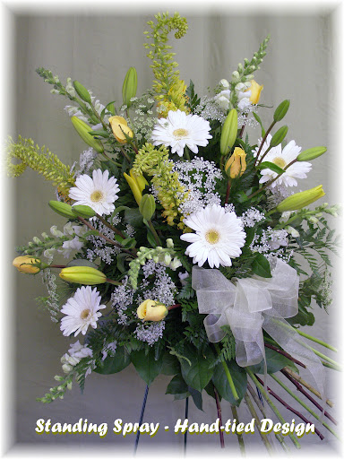 Standing-Spray---Hand-tied-Design