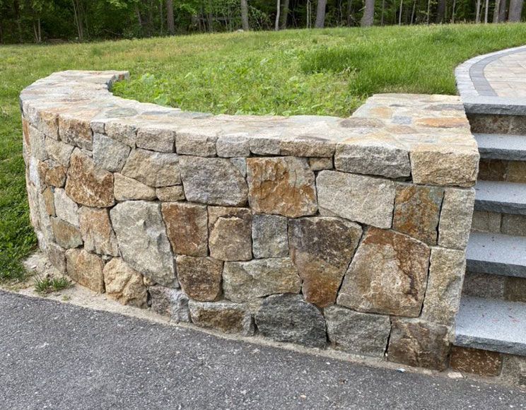 Hardscaping - retaining wall and steps