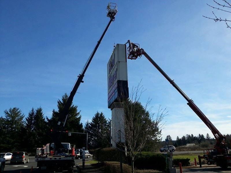 Sign Repair and Maintenance