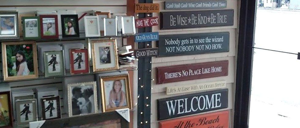 Picture frames and artistic signs