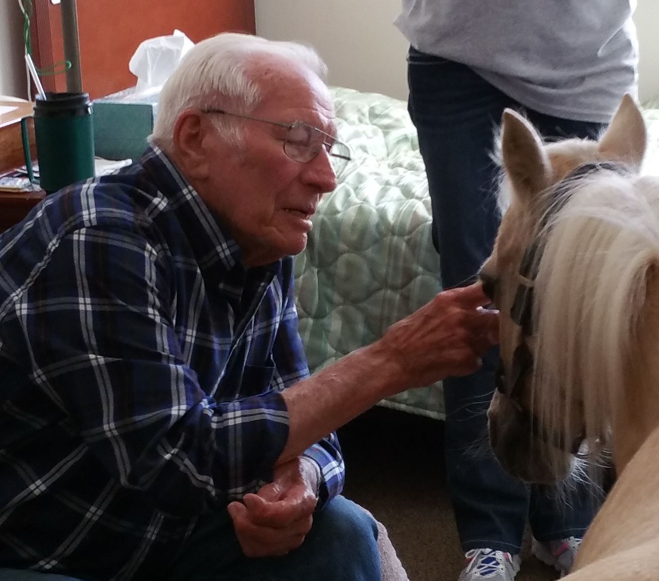 island-city-assisted-living-gallery-02