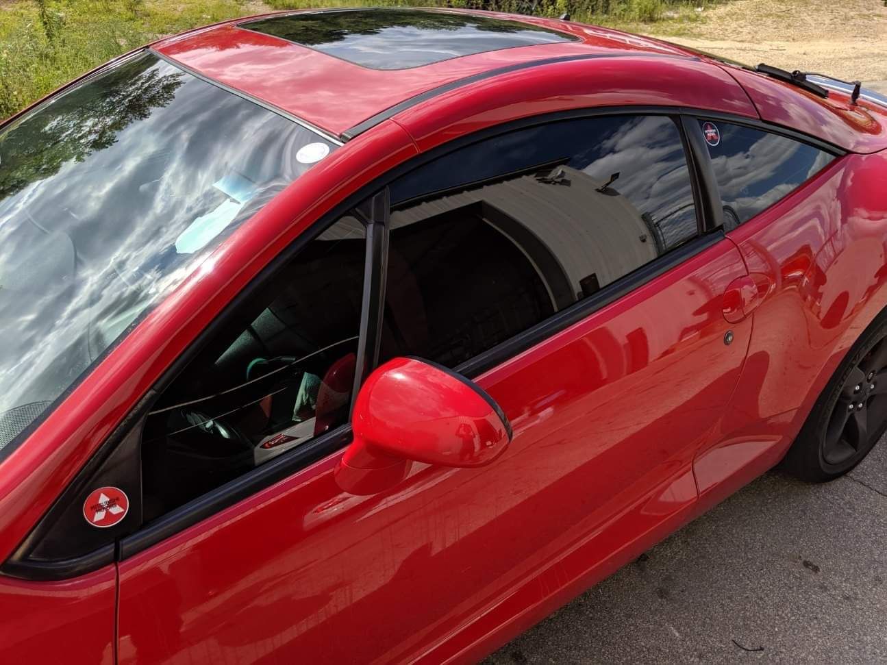 Auto window tinting service