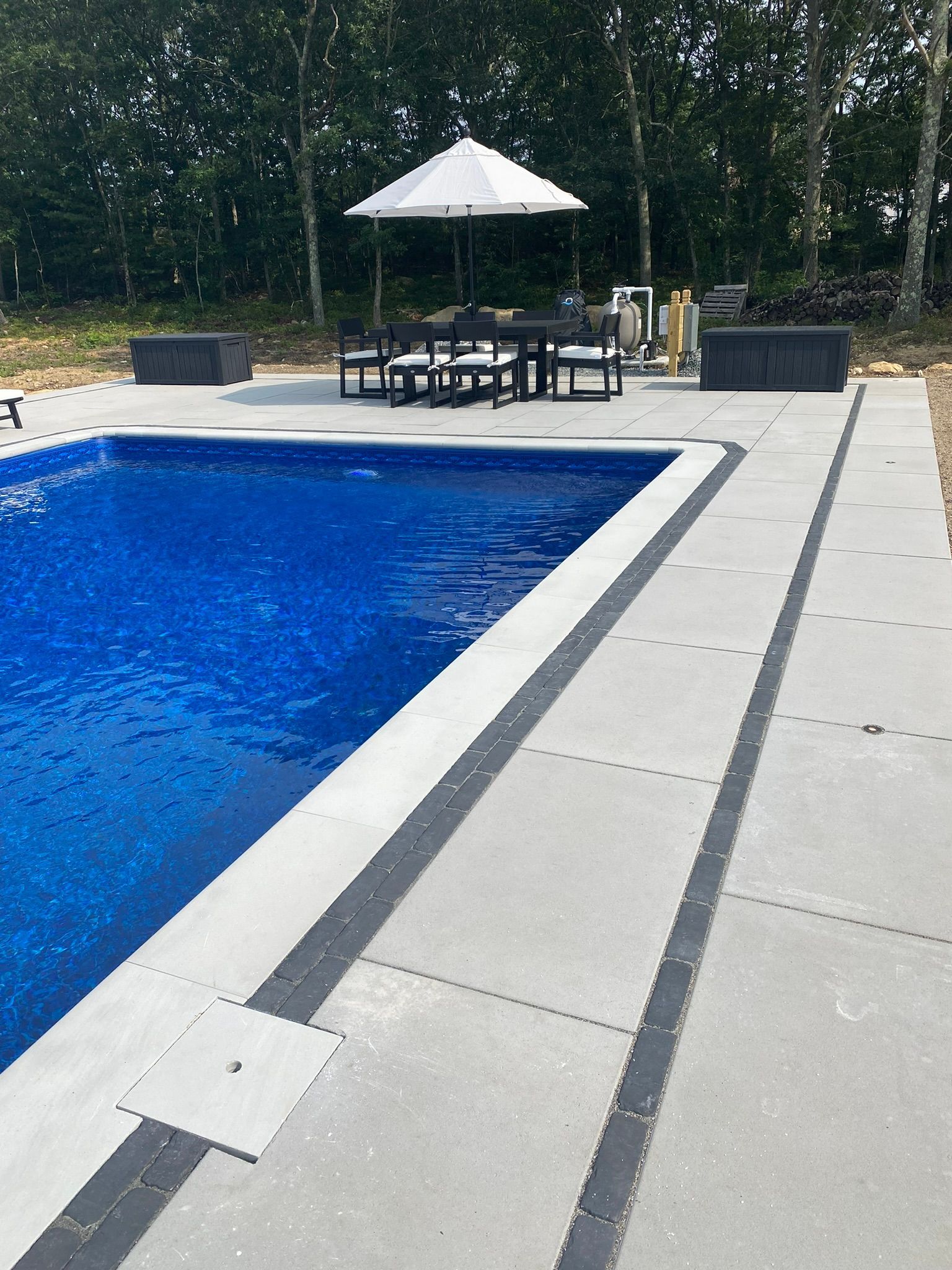 pool side landscape design