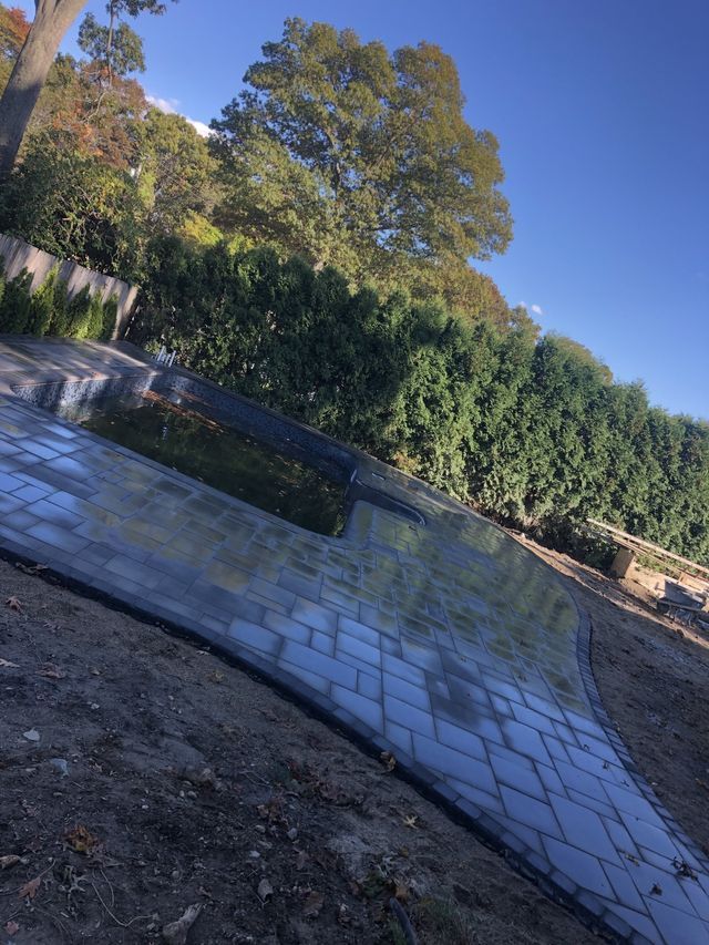 Maplewood Landscaping and Hardscaping