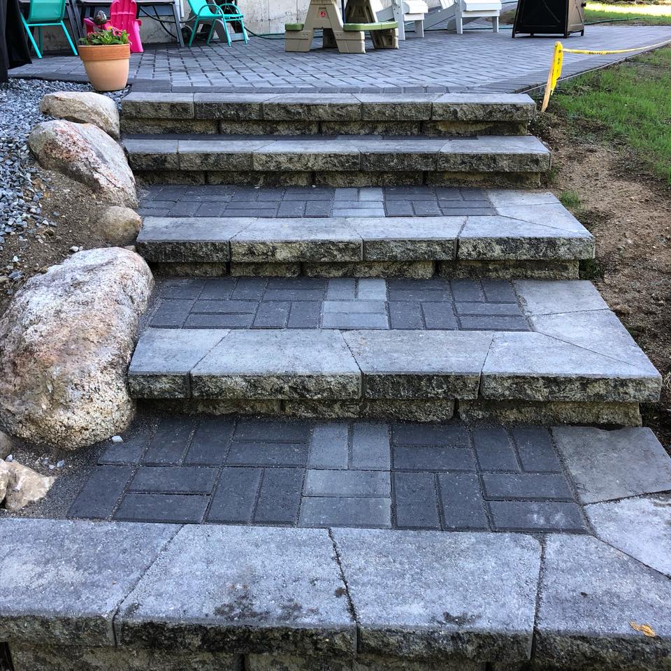 Maplewood Landscaping and Hardscaping