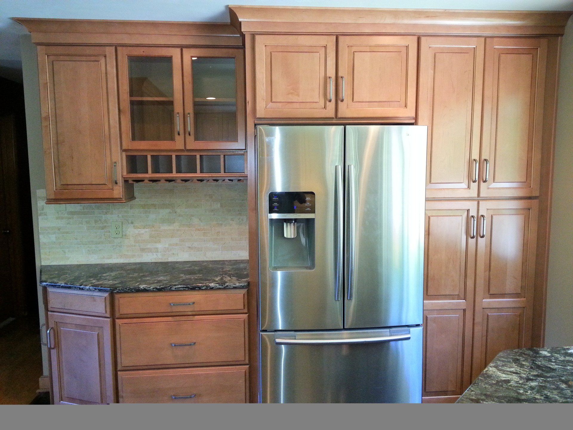 Kitchen cabinets design