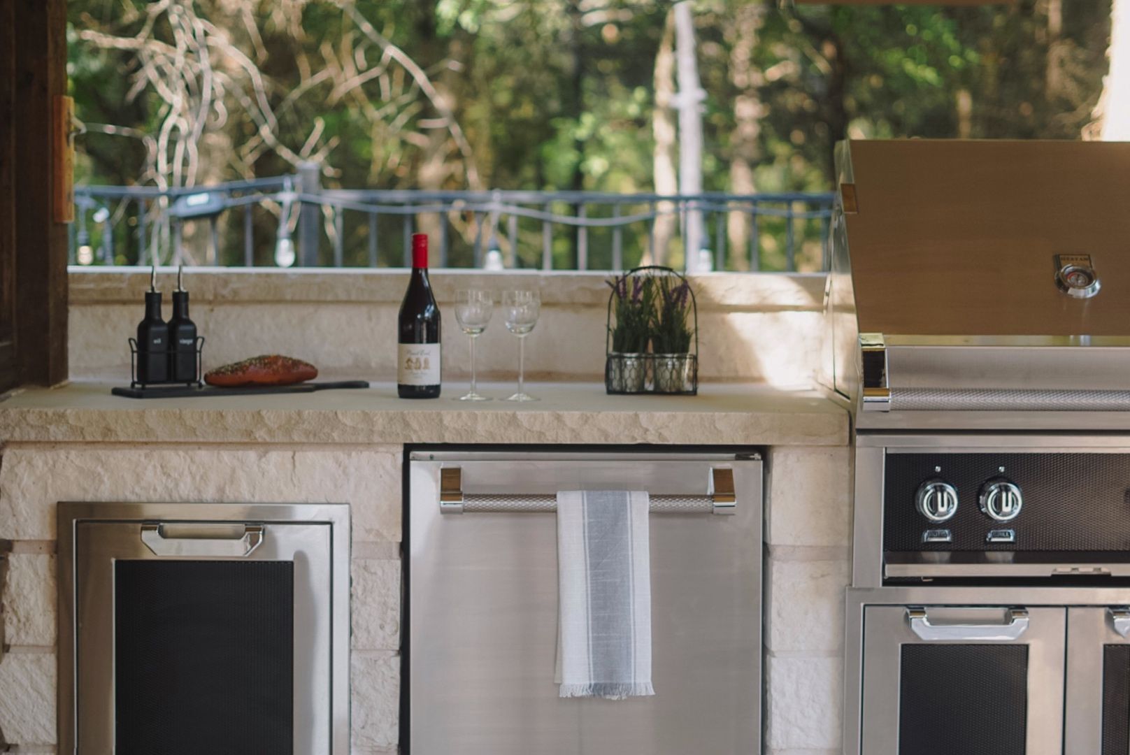 Grill Station, Austin Stone
