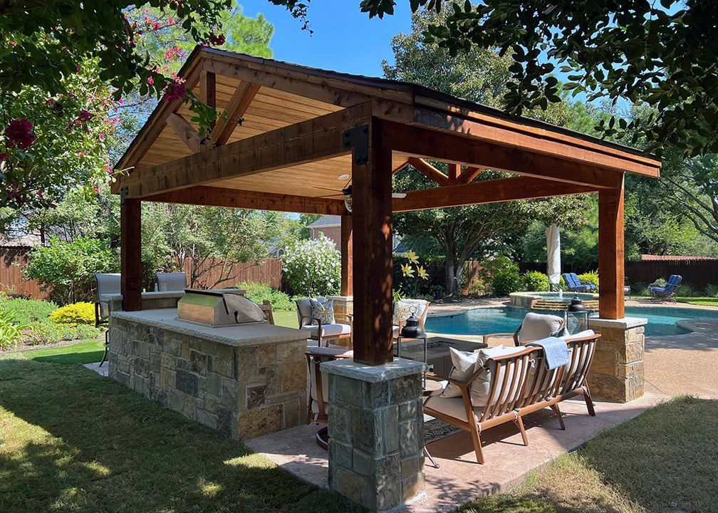 OPEN GABLE, POST WRAPS. OKLAHOMA STONE