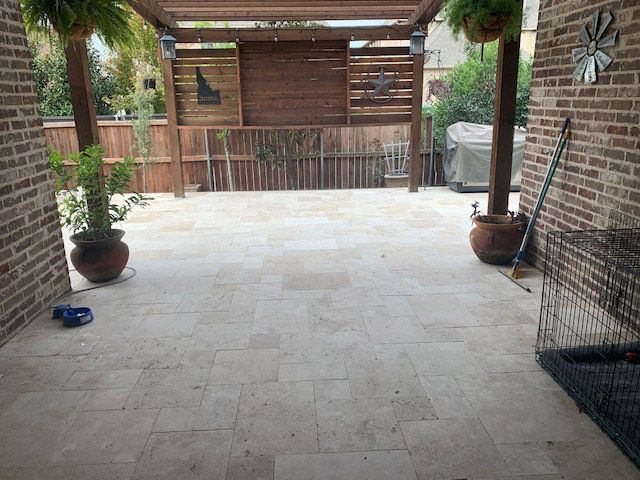 IVORY TRAVERTINE PAVERS