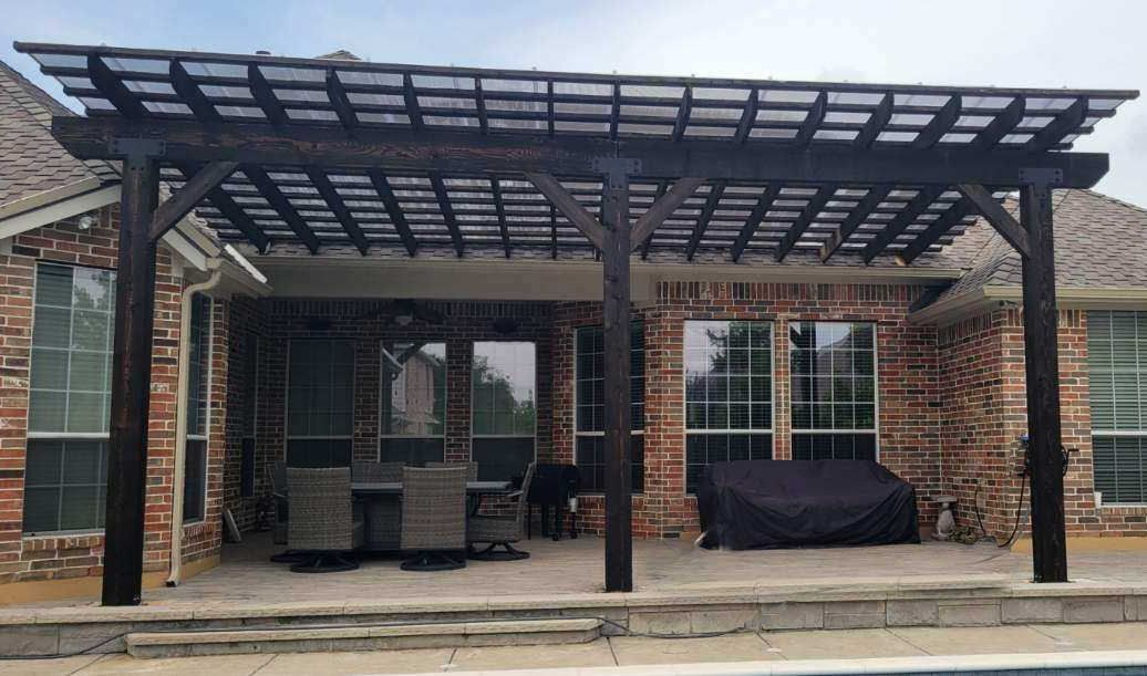 TRADITIONAL PERGOLA W/ HERCULES ROOF