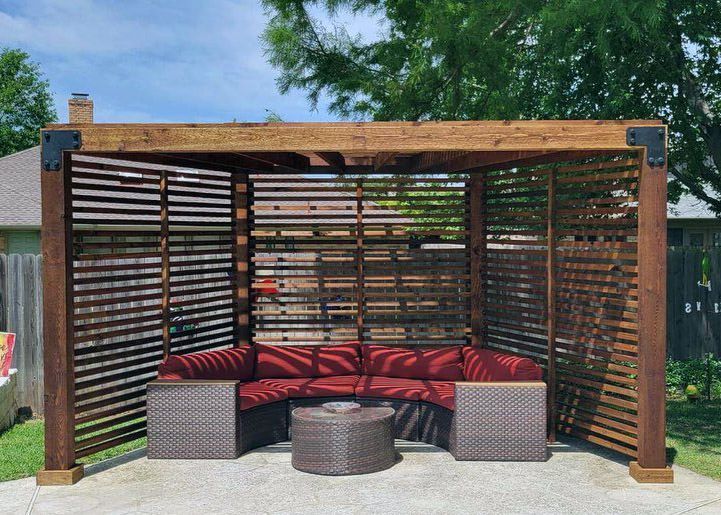 MODERN PERGOLA, PRIVACY WALLS