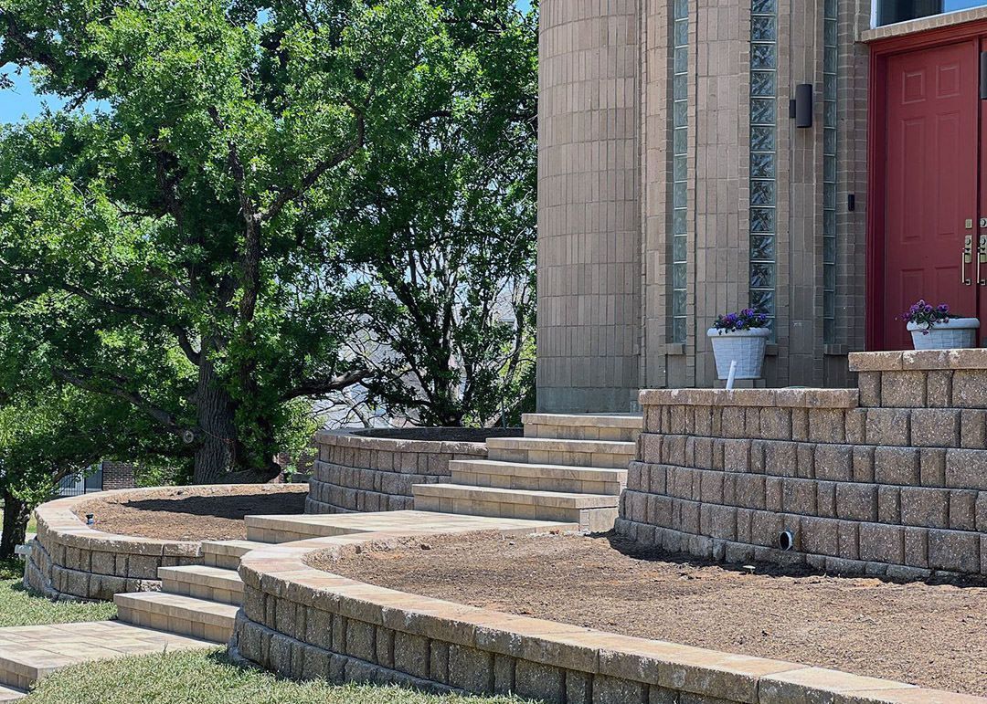 BELGARD RETAINING WALL