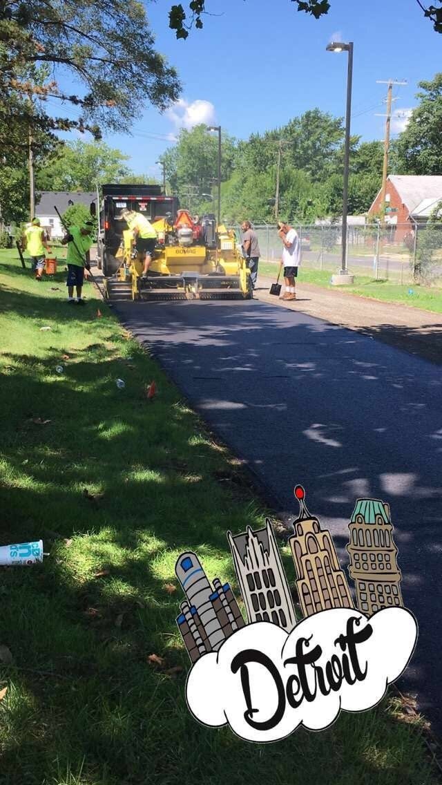 Asphalt Paving Service