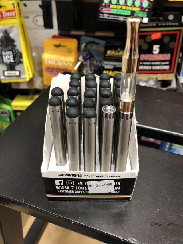 elfbar nachfüll pod läuft aus New vape day, Smok Mag Solo. The guys at the shop wanted me to get a  disposable, I told them about my days building mechanical mods and dripper  coils. They said I main image 0