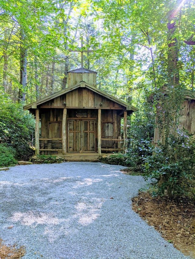 Hawthorn Haven Chapel