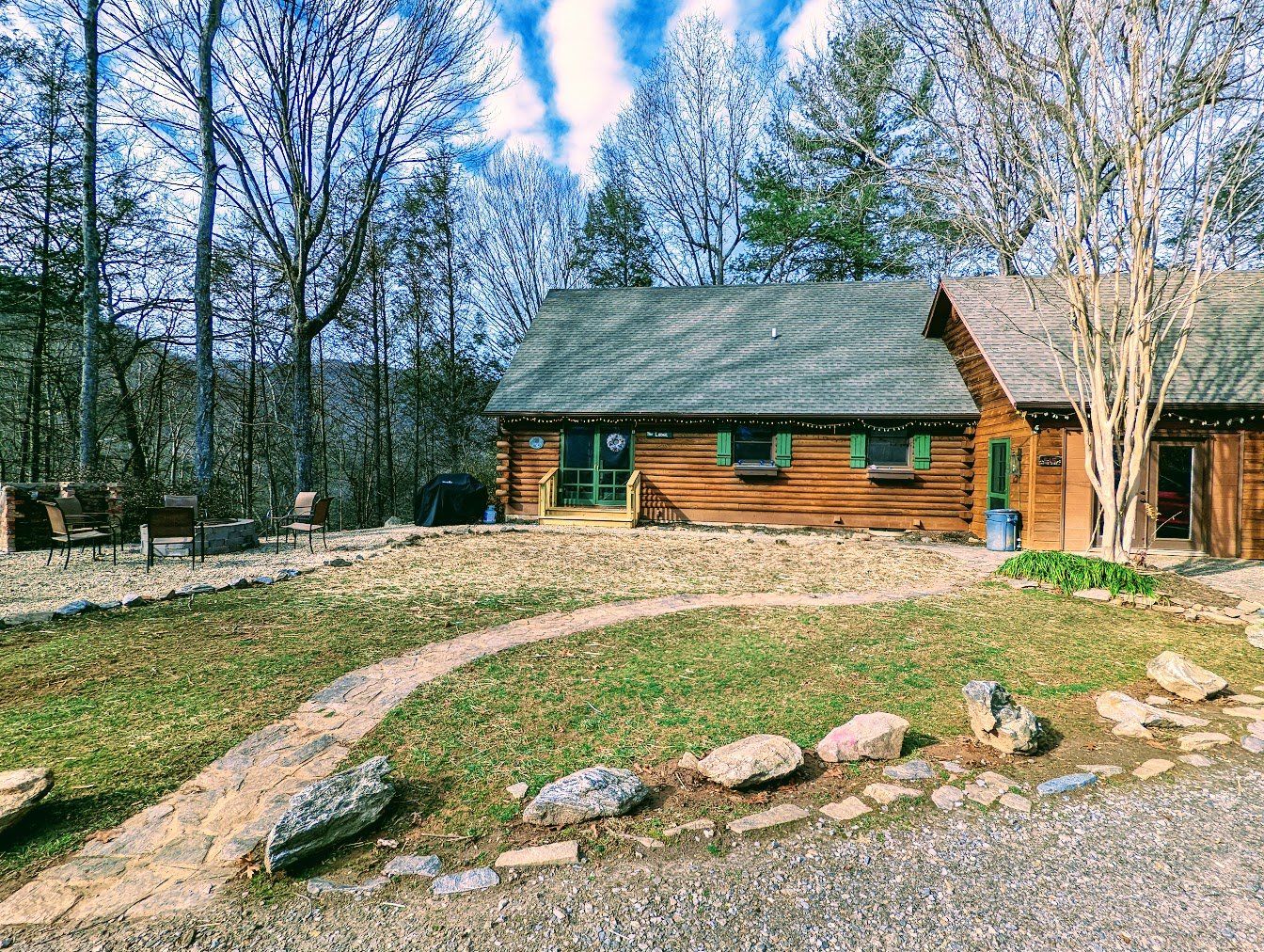 About Hawthorn Haven Cabins & Chapel Waynesville NC Rentals
