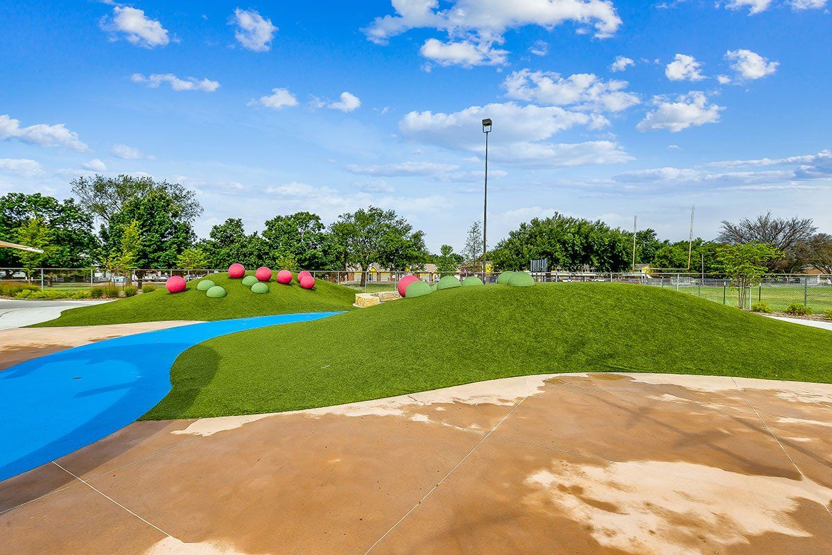 1900 S Hydraulic Ave-4