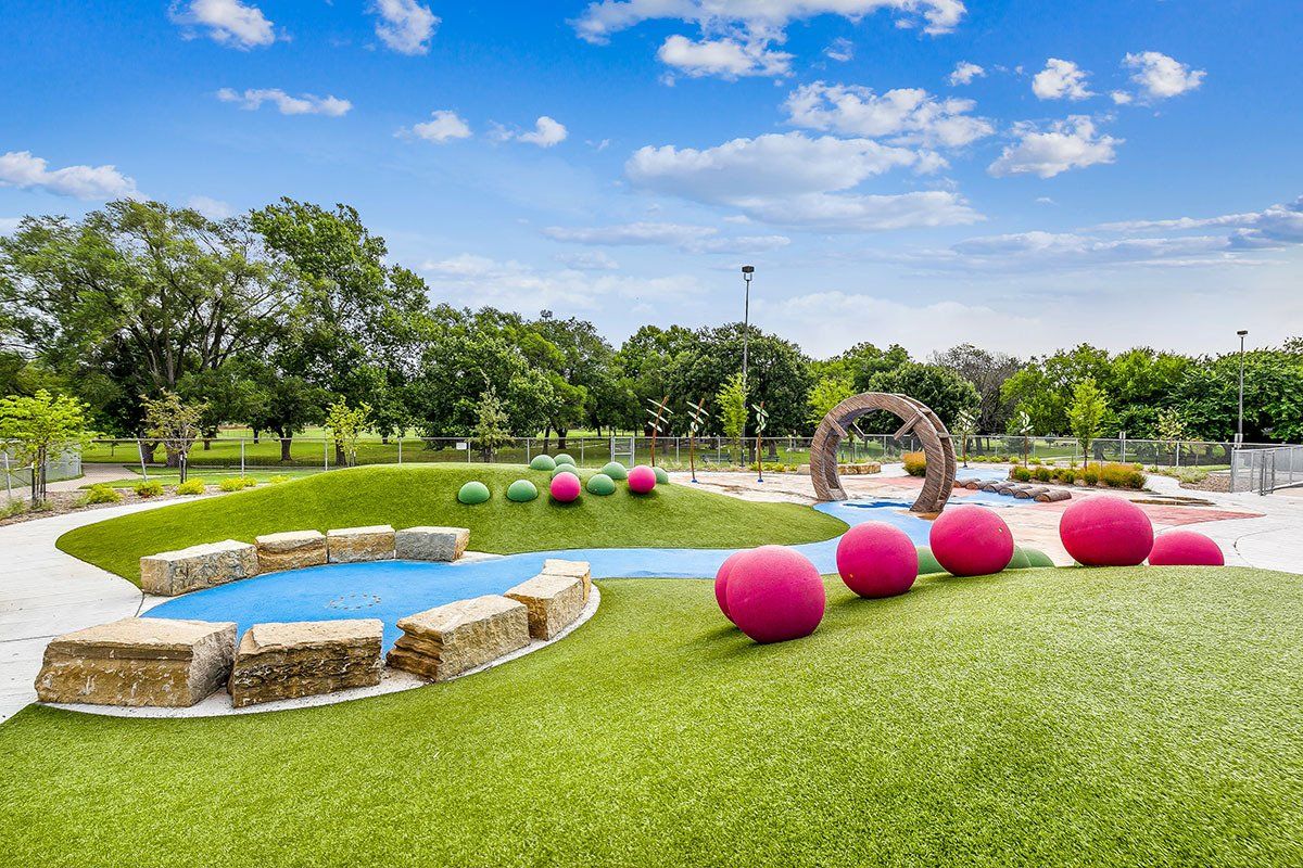 1900 S Hydraulic Ave-6