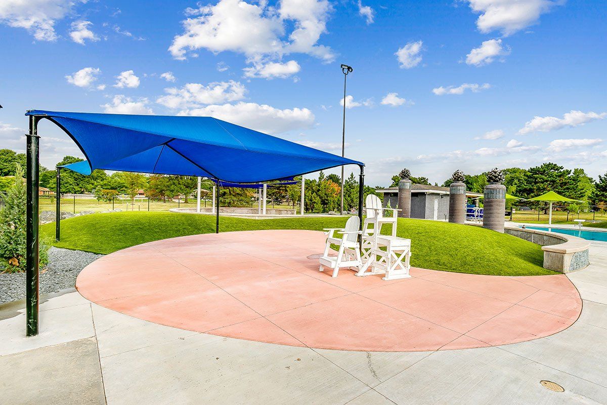 9500 Provincial St-5