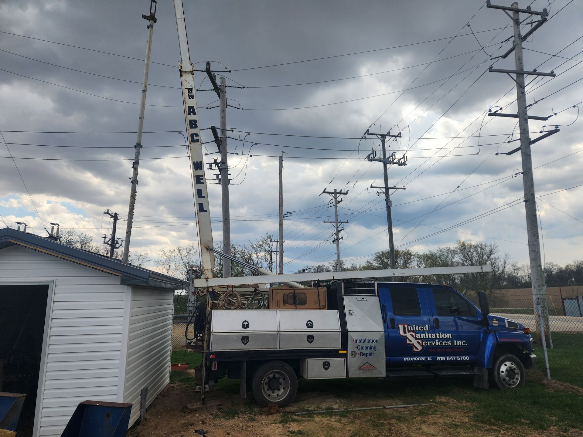 United Sanitation Services, Inc. service truck